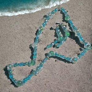 Glass bead necklace & earring set